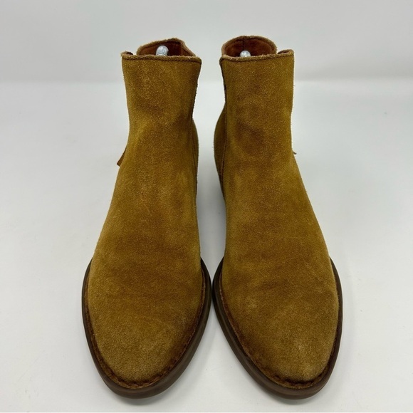 Born Camel Brown Leather Outside Zipper Ankle Boots Size 7.5 Almond Toe - Picture 5 of 16